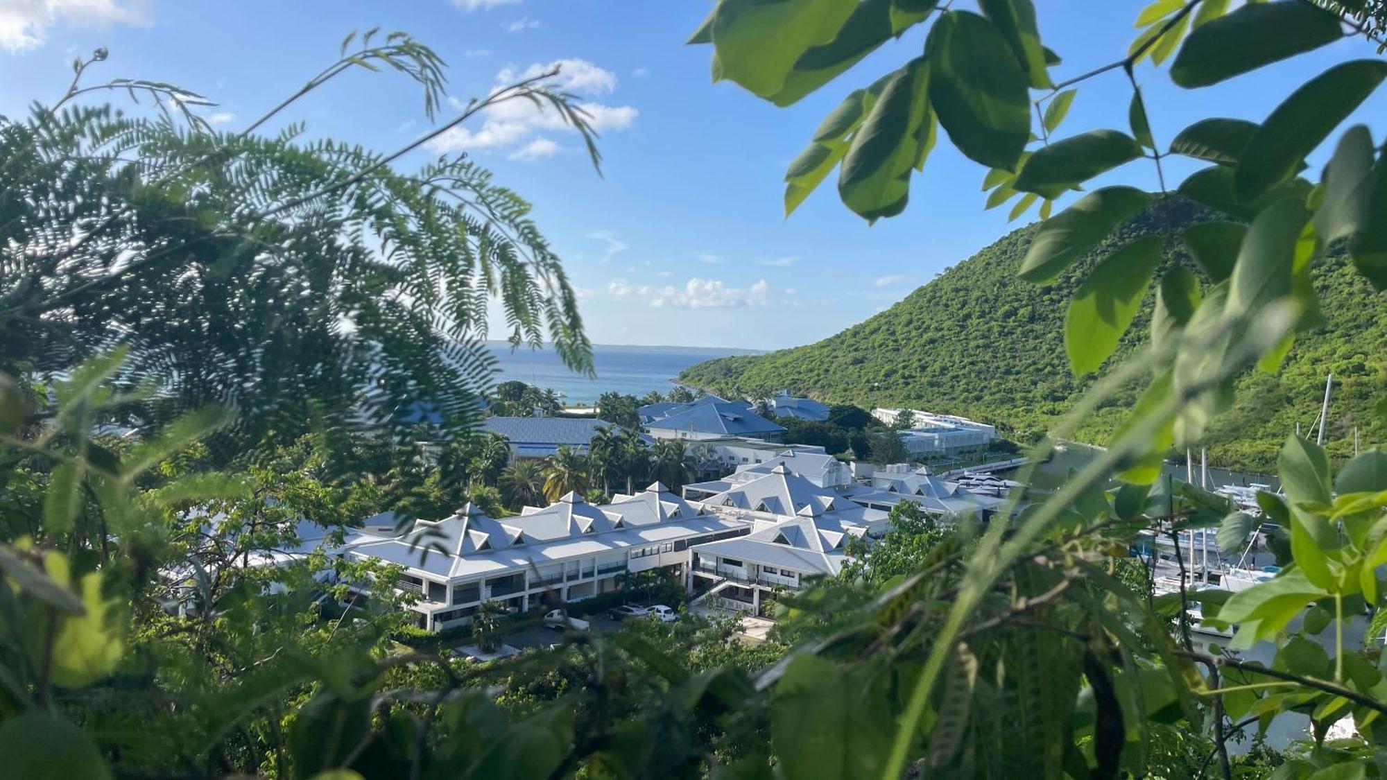 Island Escape, Marina Paradise & Beach Adventures Cul de Sac Exteriör bild