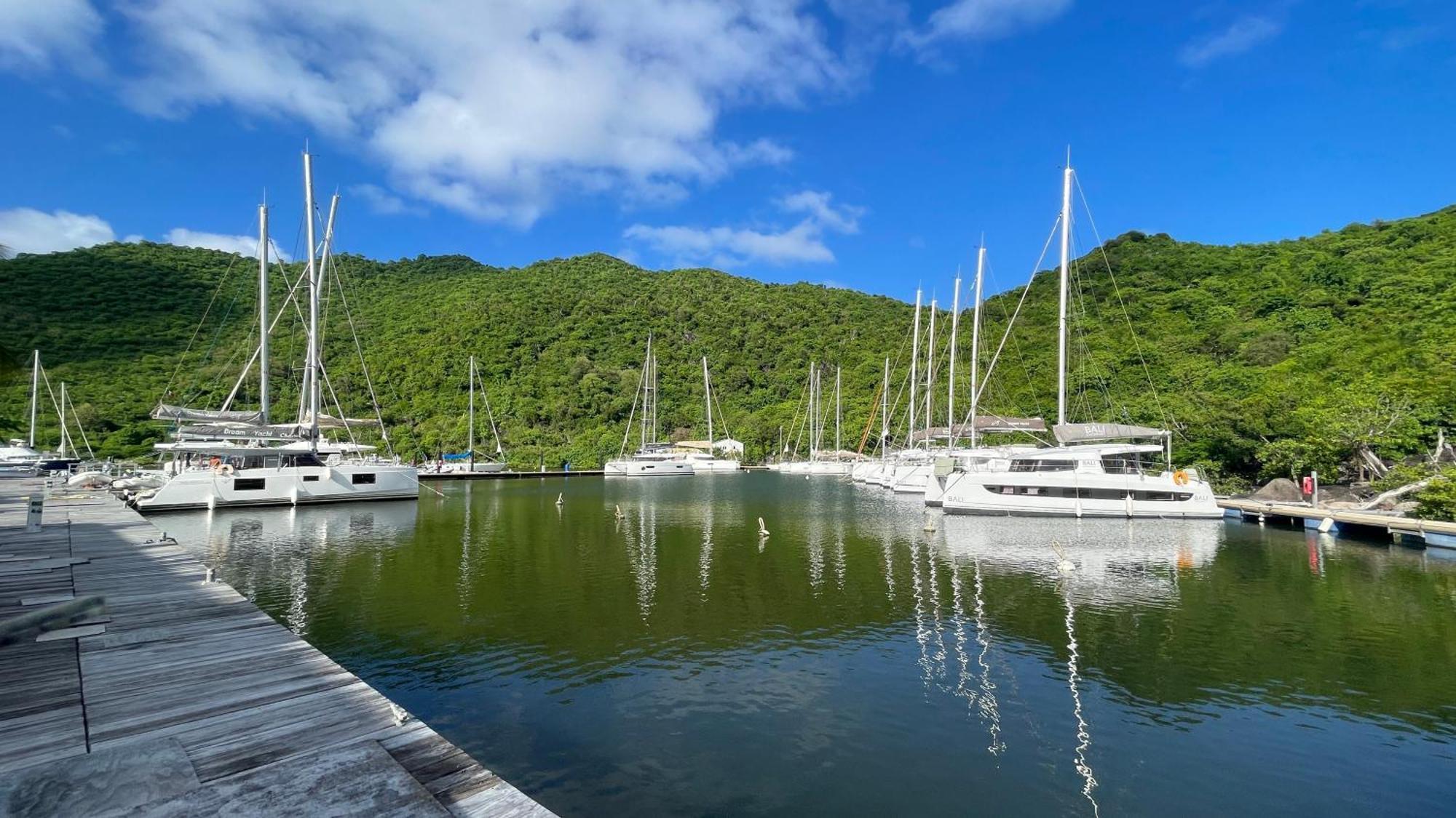 Island Escape, Marina Paradise & Beach Adventures Cul de Sac Exteriör bild